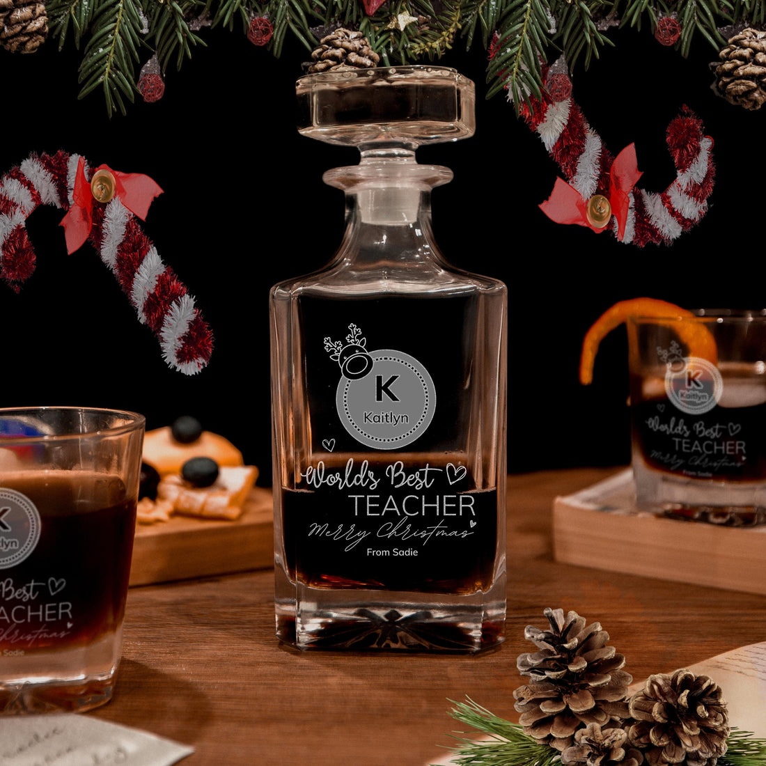 Christmas Engraved Whiskey Decanter Set with 4  Scotch Glasses, Xmas New Year Personalised Custom Monogram Premium Whisky Birthday, Groomsmen,Dad/ Him Gift