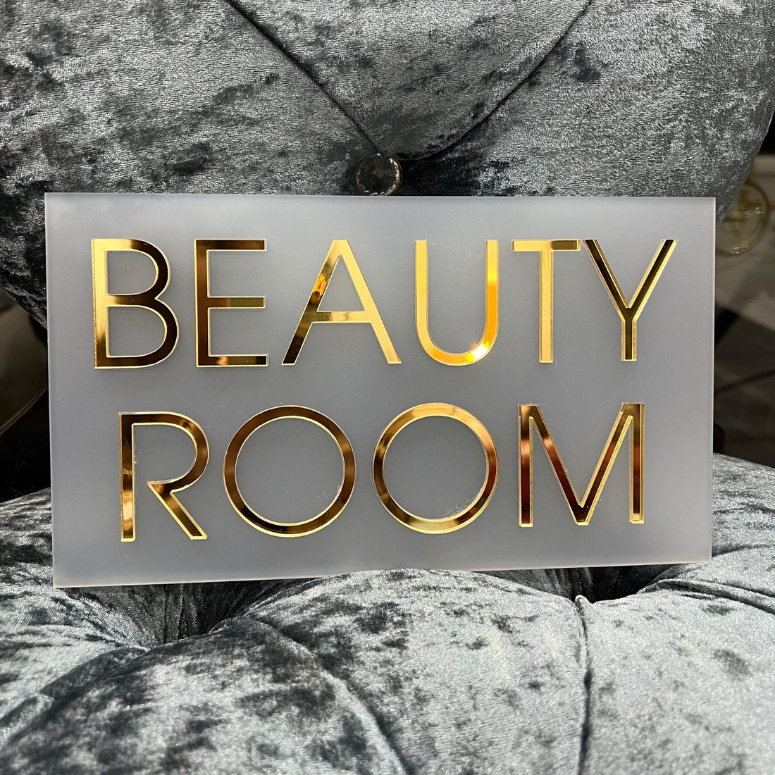 Personalised Modern Double Acrylic Door Sign, Room Number Plaque, Laser Cut Custom Wall Business Room Plate, Company Signage for Spa, Nail Shop, Restaurant, Cafe, Office, Apartment, Hotel