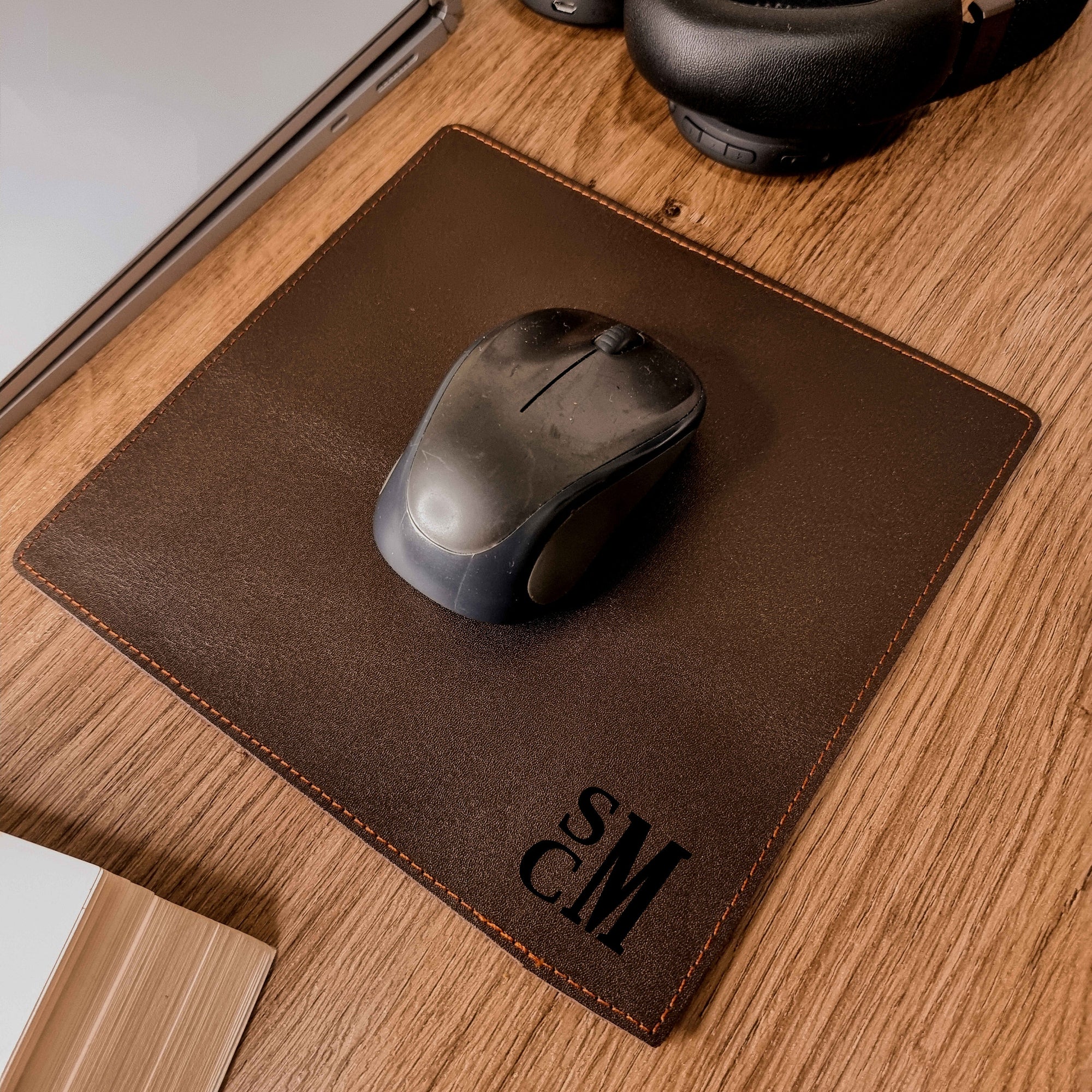 Personalised Genuine Leather Mouse Pad/ Mat, Monogram Custom Engraved Real Leather Office Desk Accessories / Gift for Him/ Father/ Groomsmen